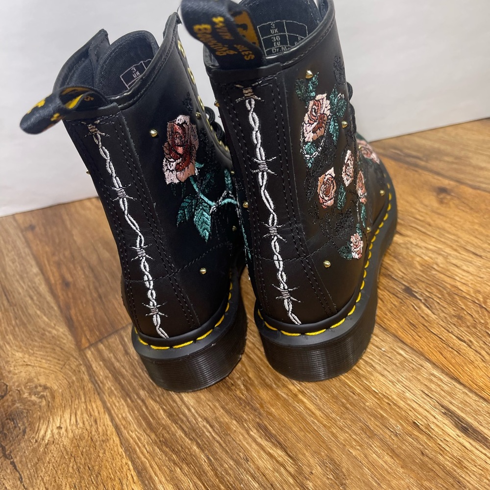 Dr Martens 1460 Vonda Chain Floral - Picture 3 of 9